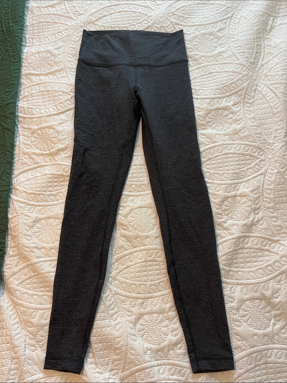 Lululemon Grey and Black Leggings Size 6